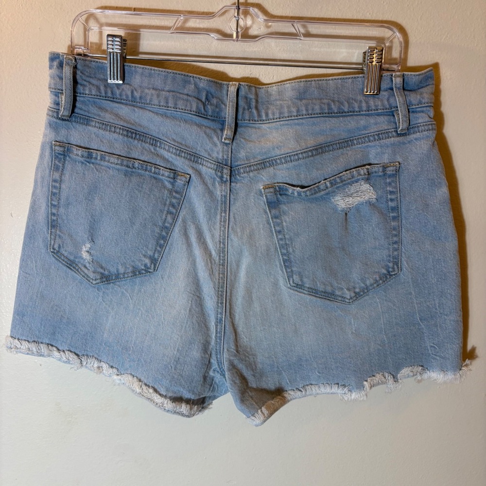 LOFT Light Wash Distressed Raw Hem Denim Shorts 31/12 - Picture 2 of 6